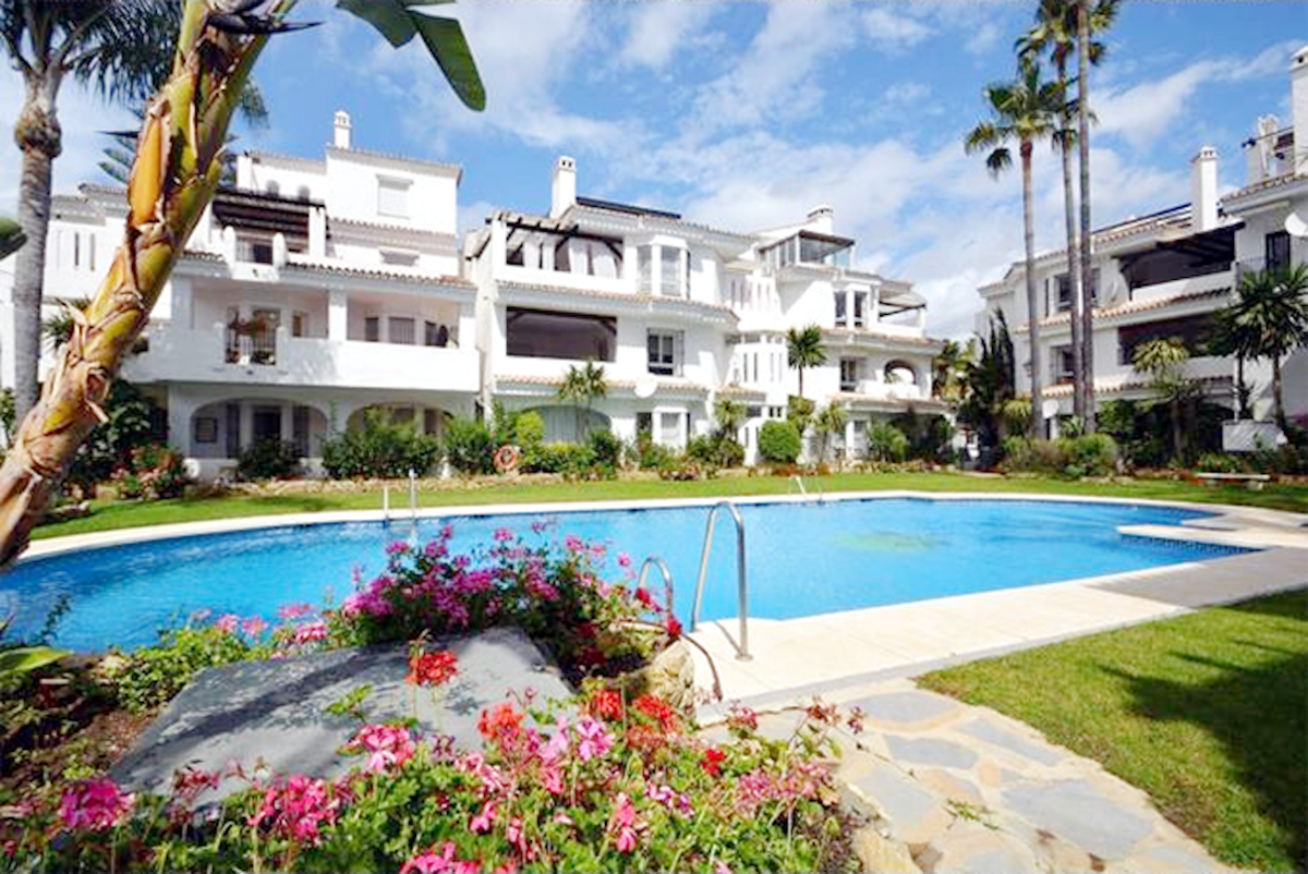 Alquiler Apartamento para Vacaciones en Los Naranjos de Marbella 1