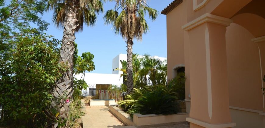 CHALET INDEPENDIENTE LOS FLAMINGOS