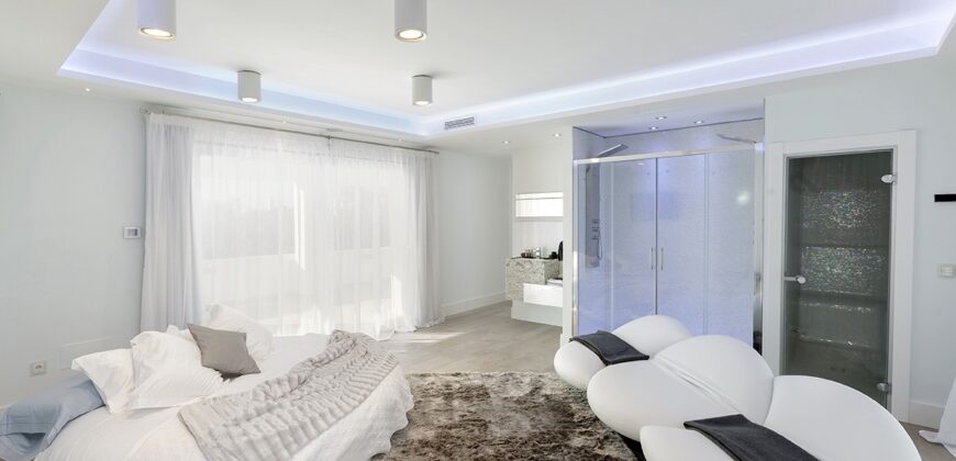 Excelente villa moderna