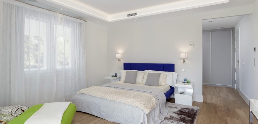 Excelente villa moderna