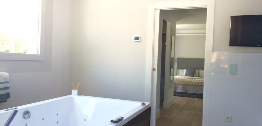 Excelente villa moderna