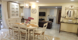 Preciosa villa situada a 900 m de Puerto Banus